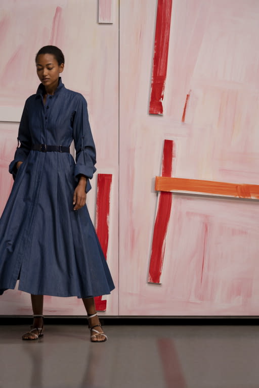 Fashion Week Paris Spring/Summer 2021 look 19 from the Akris collection 女装