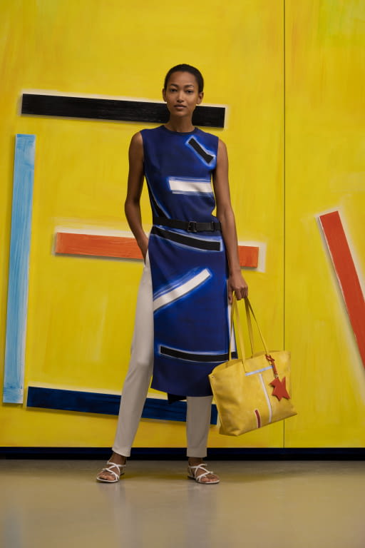 Fashion Week Paris Spring/Summer 2021 look 23 from the Akris collection womenswear