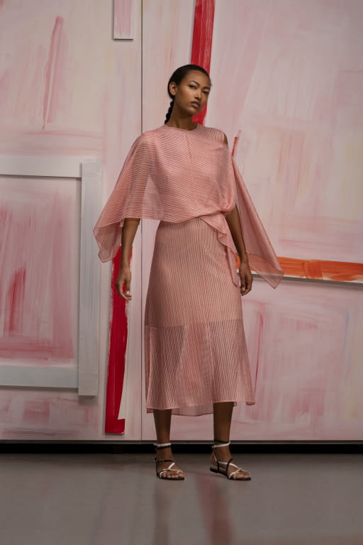 Fashion Week Paris Spring/Summer 2021 look 33 from the Akris collection womenswear