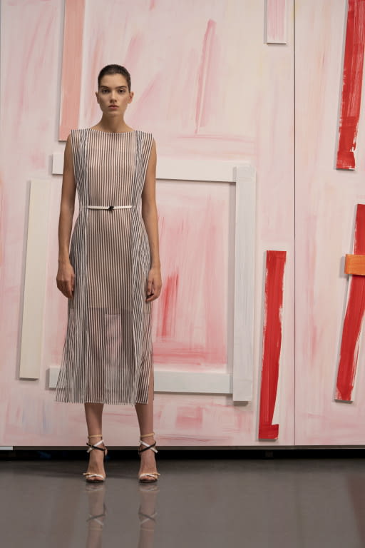 Fashion Week Paris Spring/Summer 2021 look 45 from the Akris collection 女装