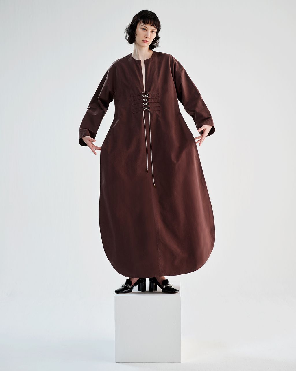 Fashion Week Paris Spring/Summer 2024 look 19 from the Chador - Saudi 100 collection womenswear