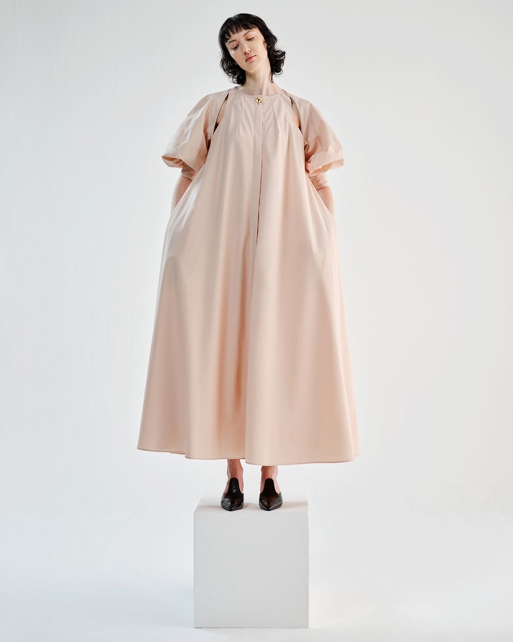 Fashion Week Paris Spring/Summer 2024 look 3 de la collection Chador - Saudi 100 womenswear
