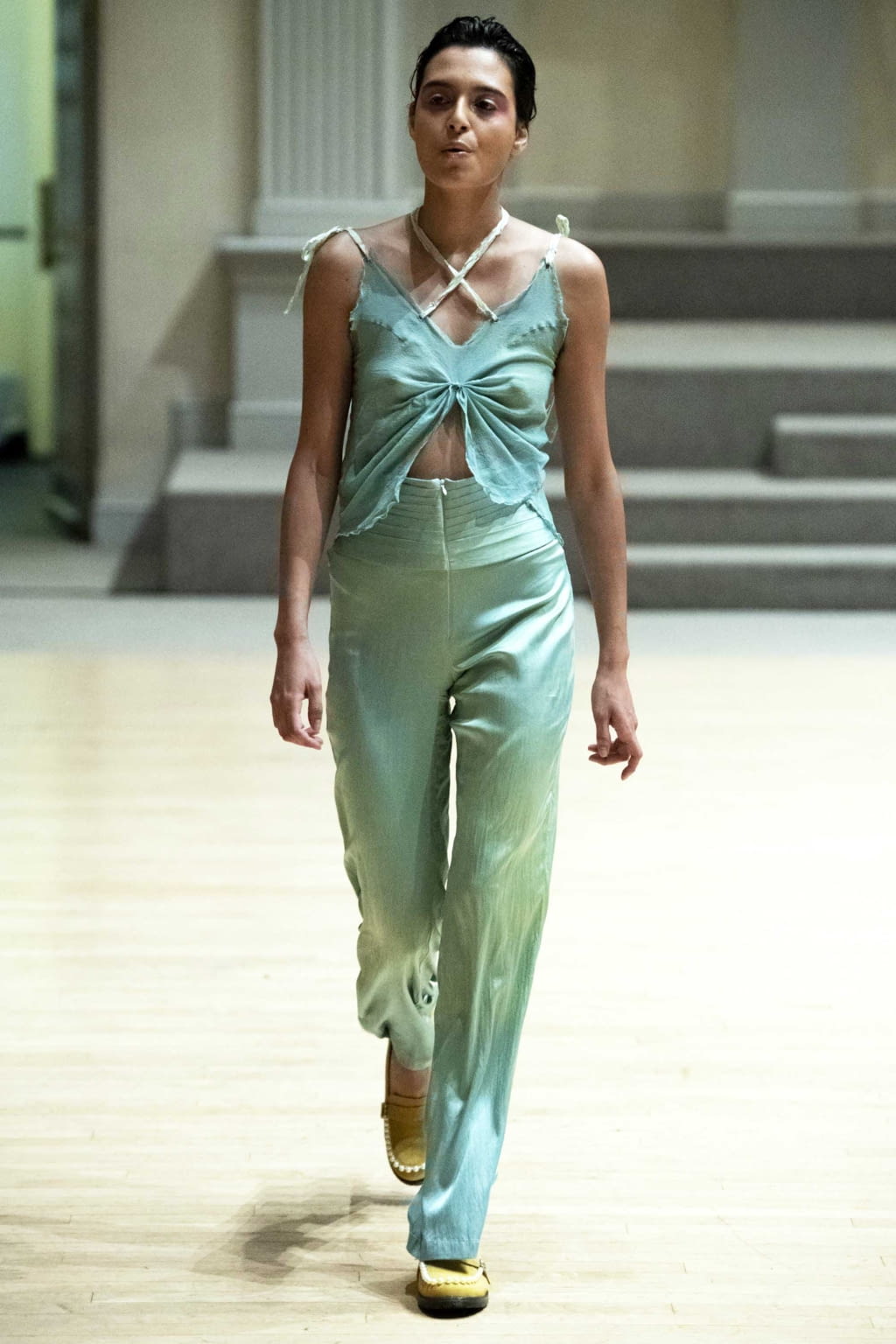 Fashion Week New York Spring/Summer 2019 look 10 from the Lou Dallas collection womenswear