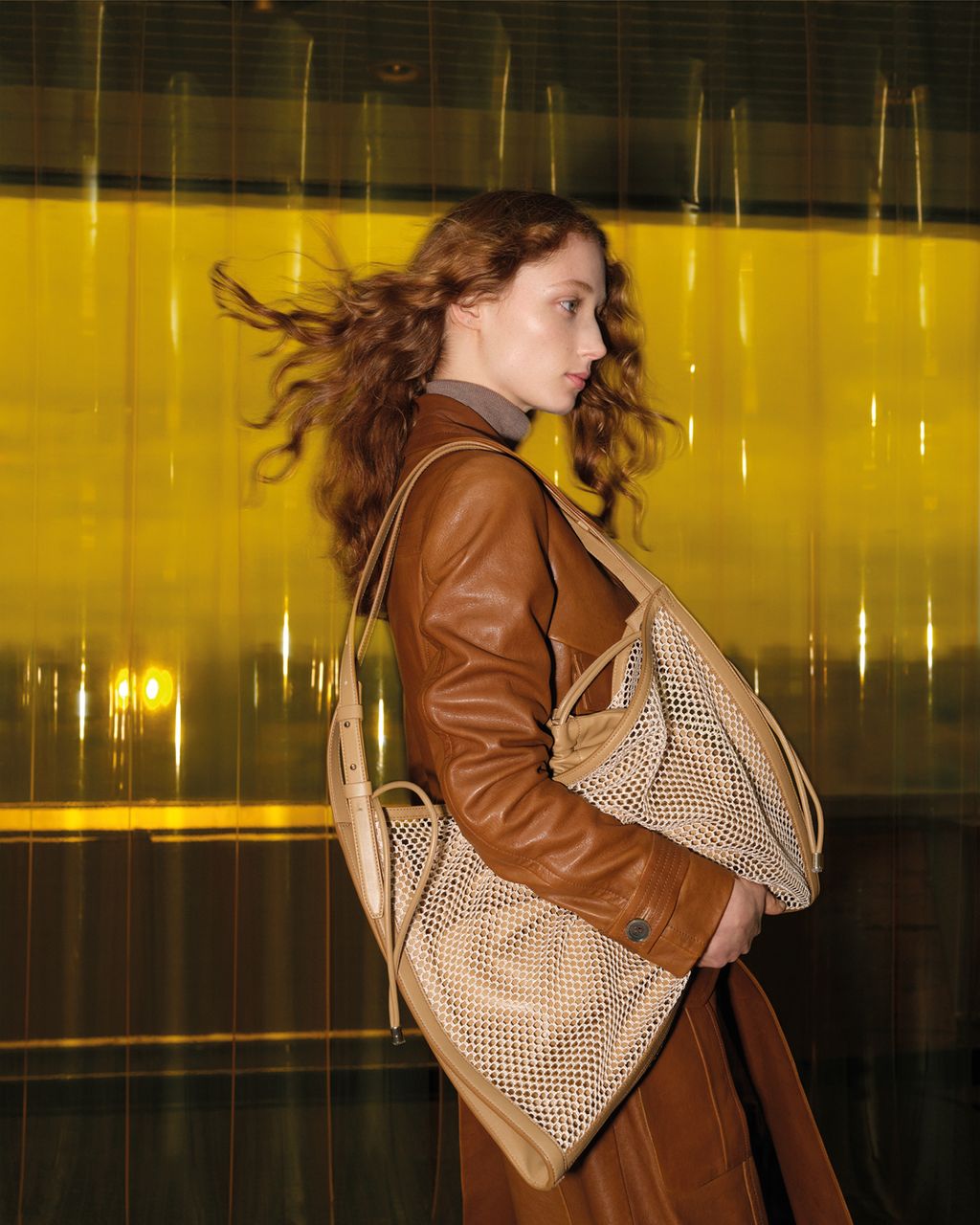 Fashion Week Paris Spring/Summer 2025 look 19 from the Christian Louboutin collection 女装配饰