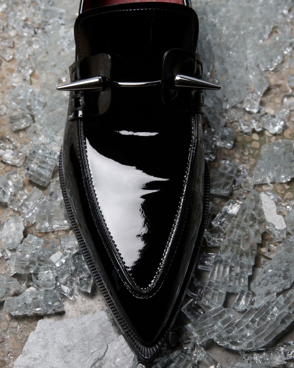 Fashion Week Paris Spring/Summer 2025 look 13 from the Christian Louboutin collection menswear accessories