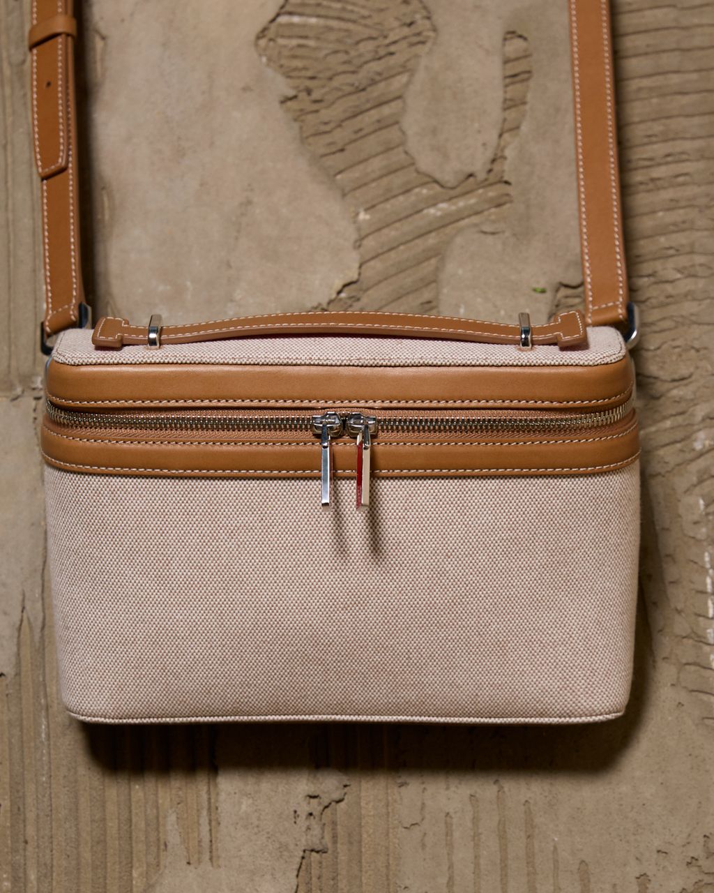 Fashion Week Paris Spring/Summer 2025 look 16 from the Christian Louboutin collection menswear accessories