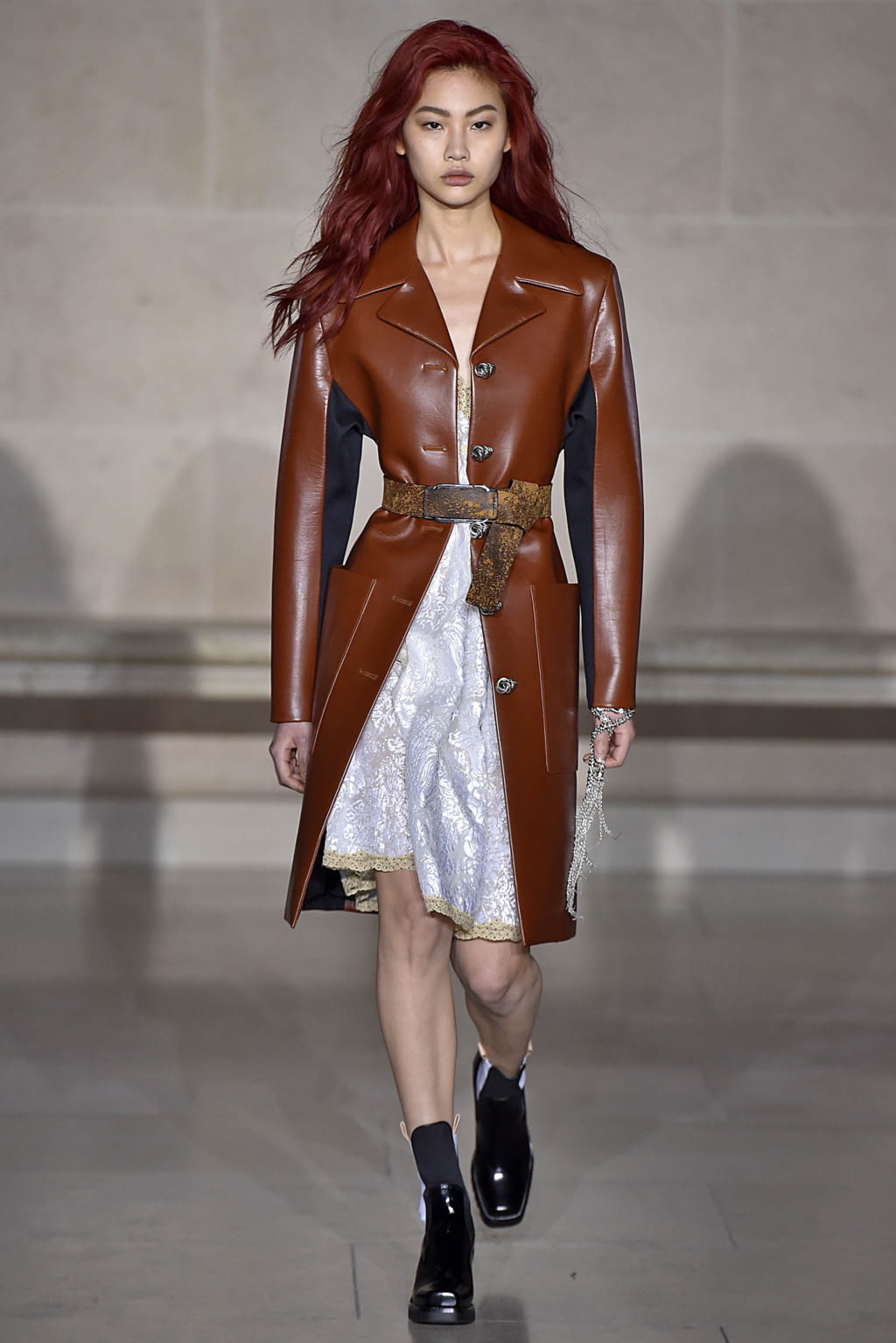 HoYeon Jung walks the runway during the Louis Vuitton Pre-Fall 2023 News  Photo - Getty Images
