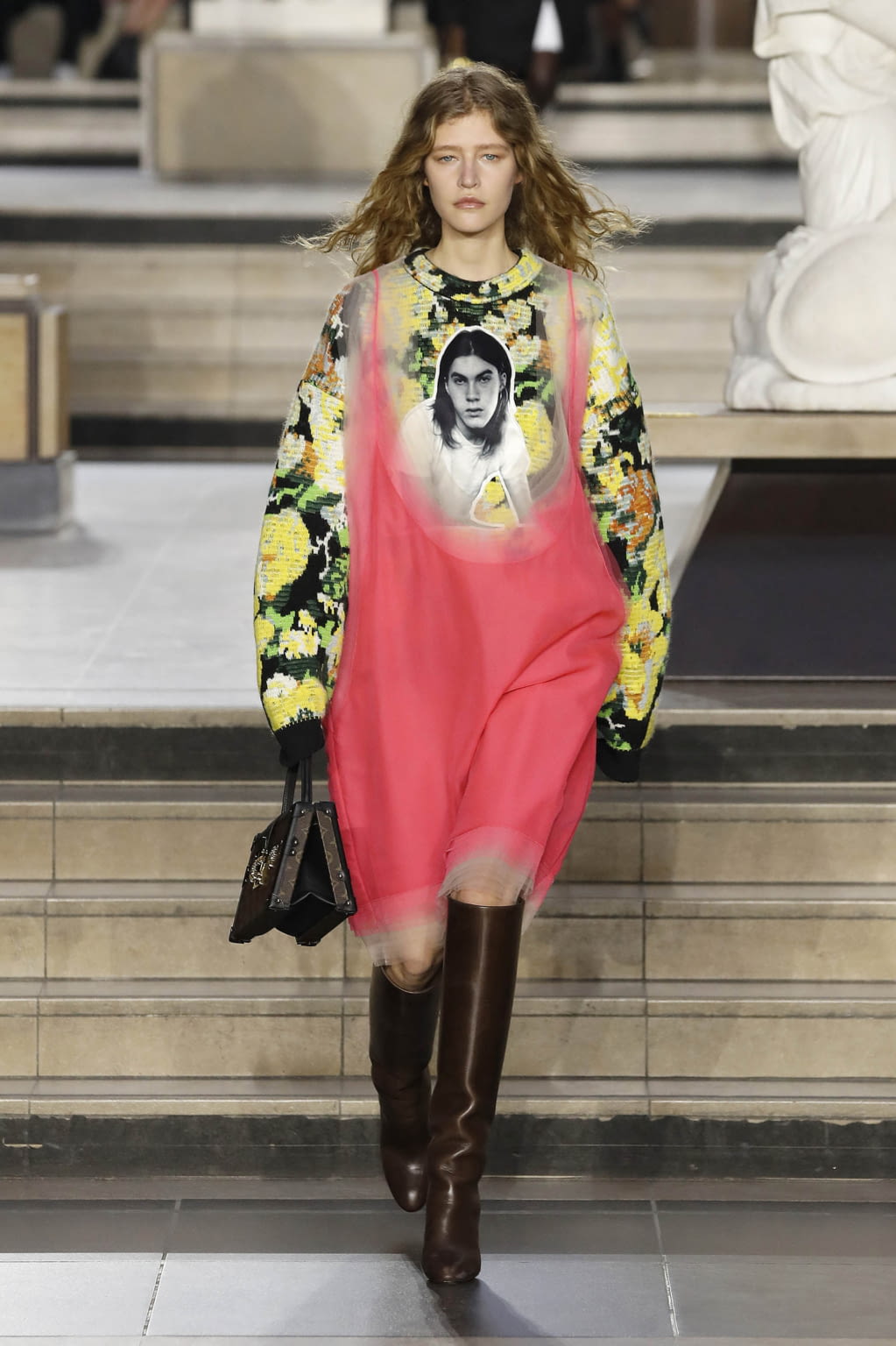 Fashion Week Paris Fall/Winter 2022 look 35 de la collection Louis Vuitton womenswear