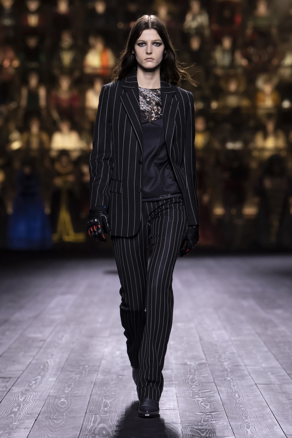 Fashion Week Paris Fall/Winter 2020 look 30 de la collection Louis Vuitton womenswear