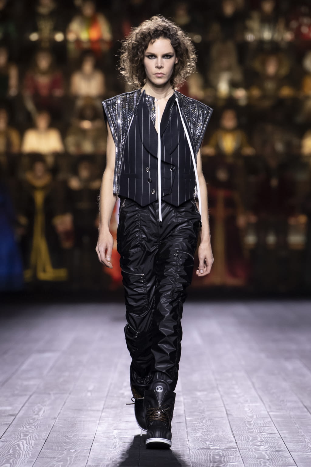 Fashion Week Paris Fall/Winter 2020 look 38 de la collection Louis Vuitton womenswear