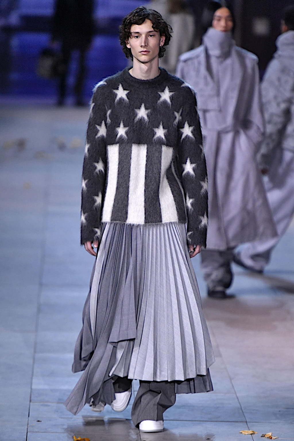 Fashion Week Paris Fall/Winter 2019 look 9 de la collection Louis Vuitton menswear