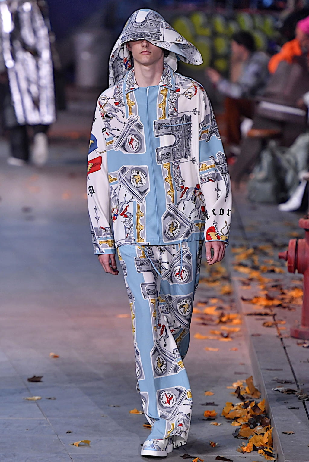Fashion Week Paris Fall/Winter 2019 look 26 from the Louis Vuitton collection menswear
