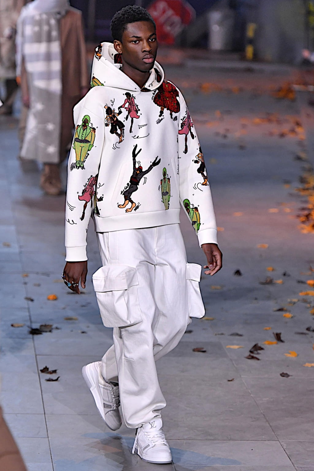 Fashion Week Paris Fall/Winter 2019 look 42 from the Louis Vuitton collection 男装