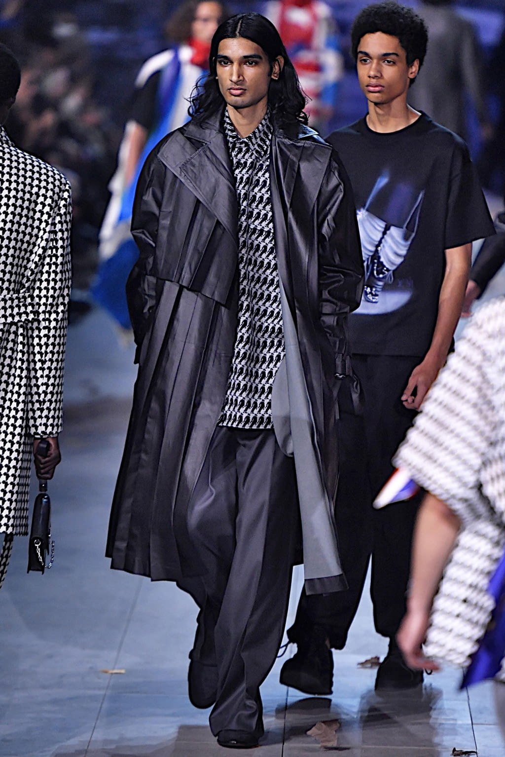Fashion Week Paris Fall/Winter 2019 look 58 from the Louis Vuitton collection 男装