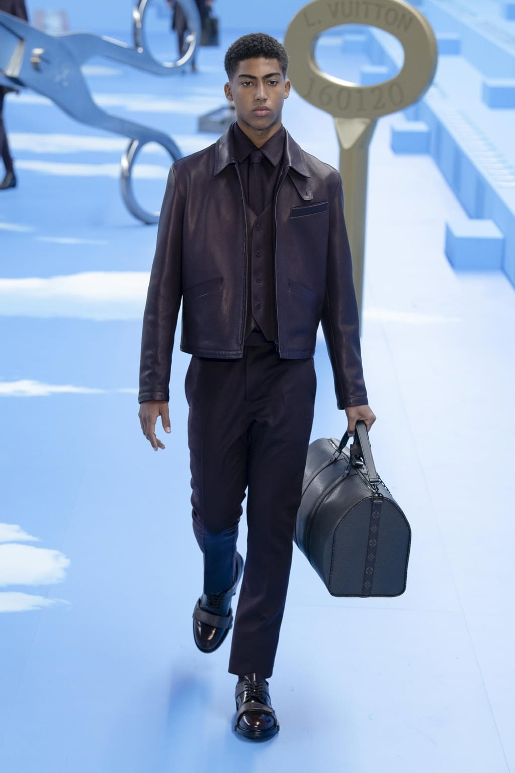 Fashion Week Paris Fall/Winter 2020 look 29 de la collection Louis Vuitton menswear