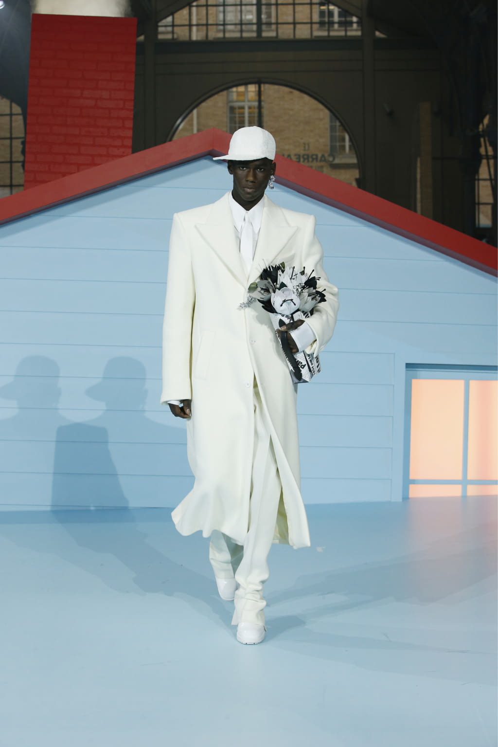 Fashion Week Paris Fall/Winter 2022 look 9 de la collection Louis Vuitton menswear