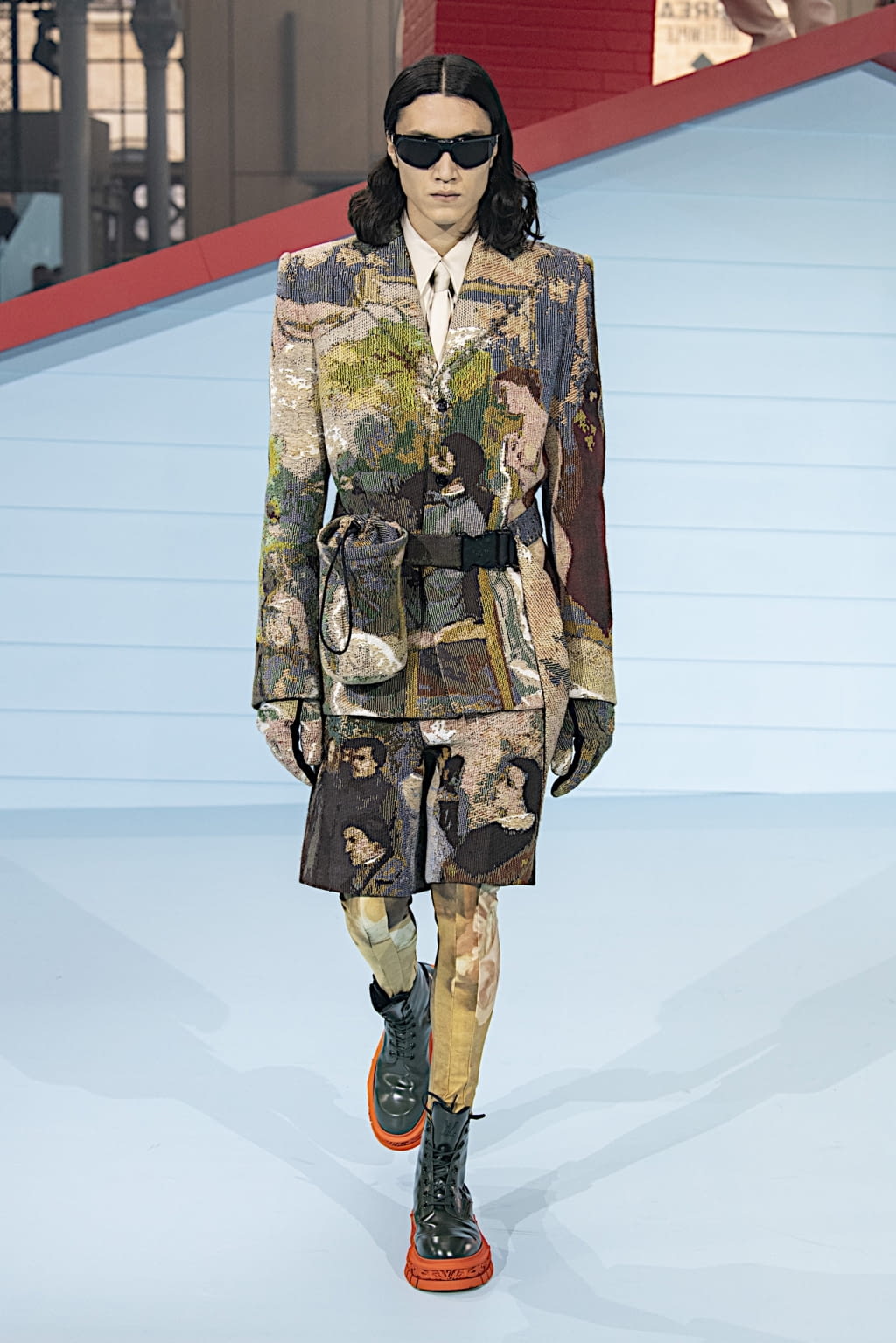Fashion Week Paris Fall/Winter 2022 look 23 from the Louis Vuitton collection menswear