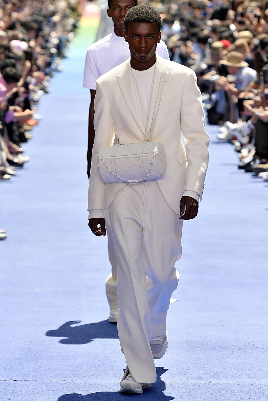 Fashion Week Paris Spring/Summer 2019 look 12 from the Louis Vuitton collection menswear