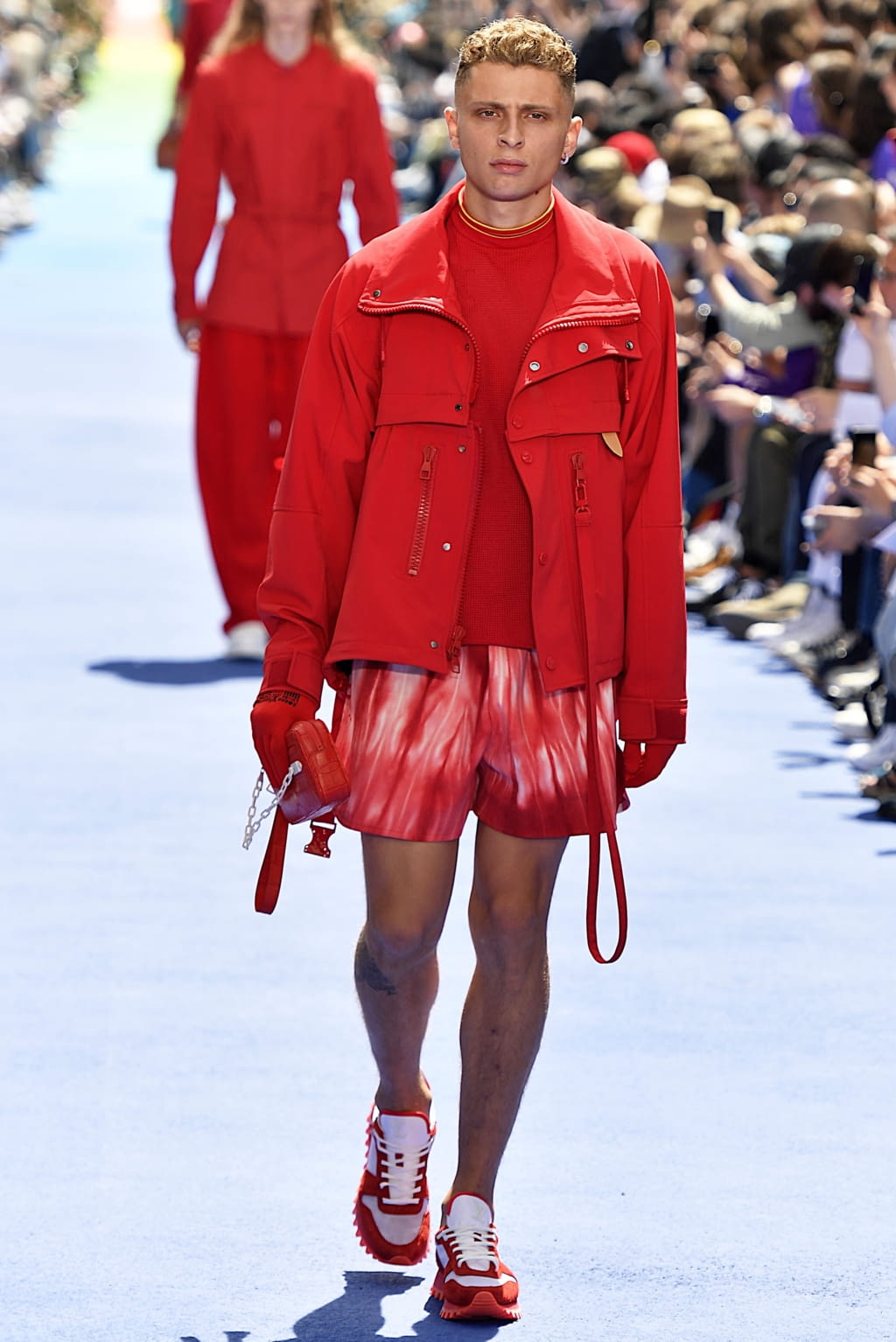 Fashion Week Paris Spring/Summer 2019 look 34 from the Louis Vuitton collection menswear