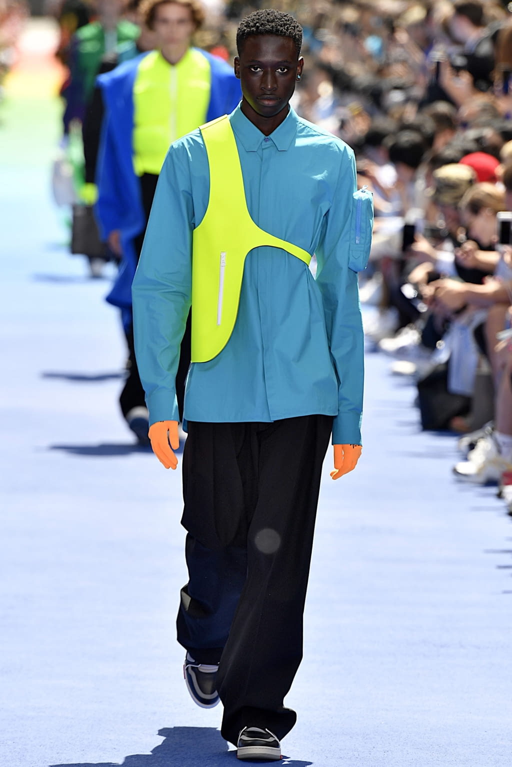 Fashion Week Paris Spring/Summer 2019 look 39 from the Louis Vuitton collection menswear