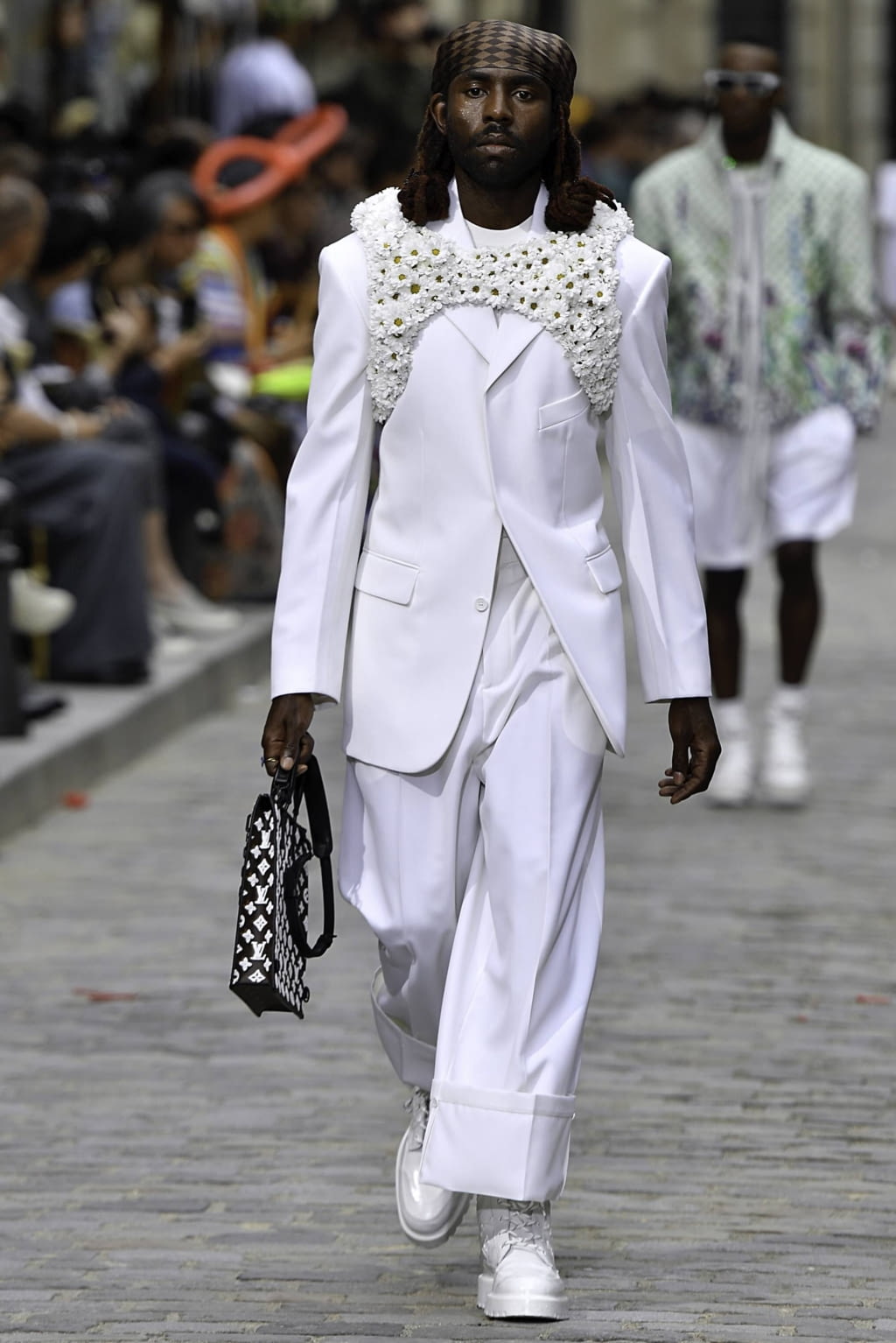 Fashion Week Paris Spring/Summer 2020 look 55 from the Louis Vuitton collection 男装