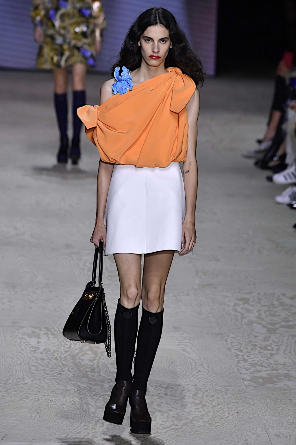Fashion Week Paris Spring/Summer 2020 look 39 de la collection Louis Vuitton womenswear