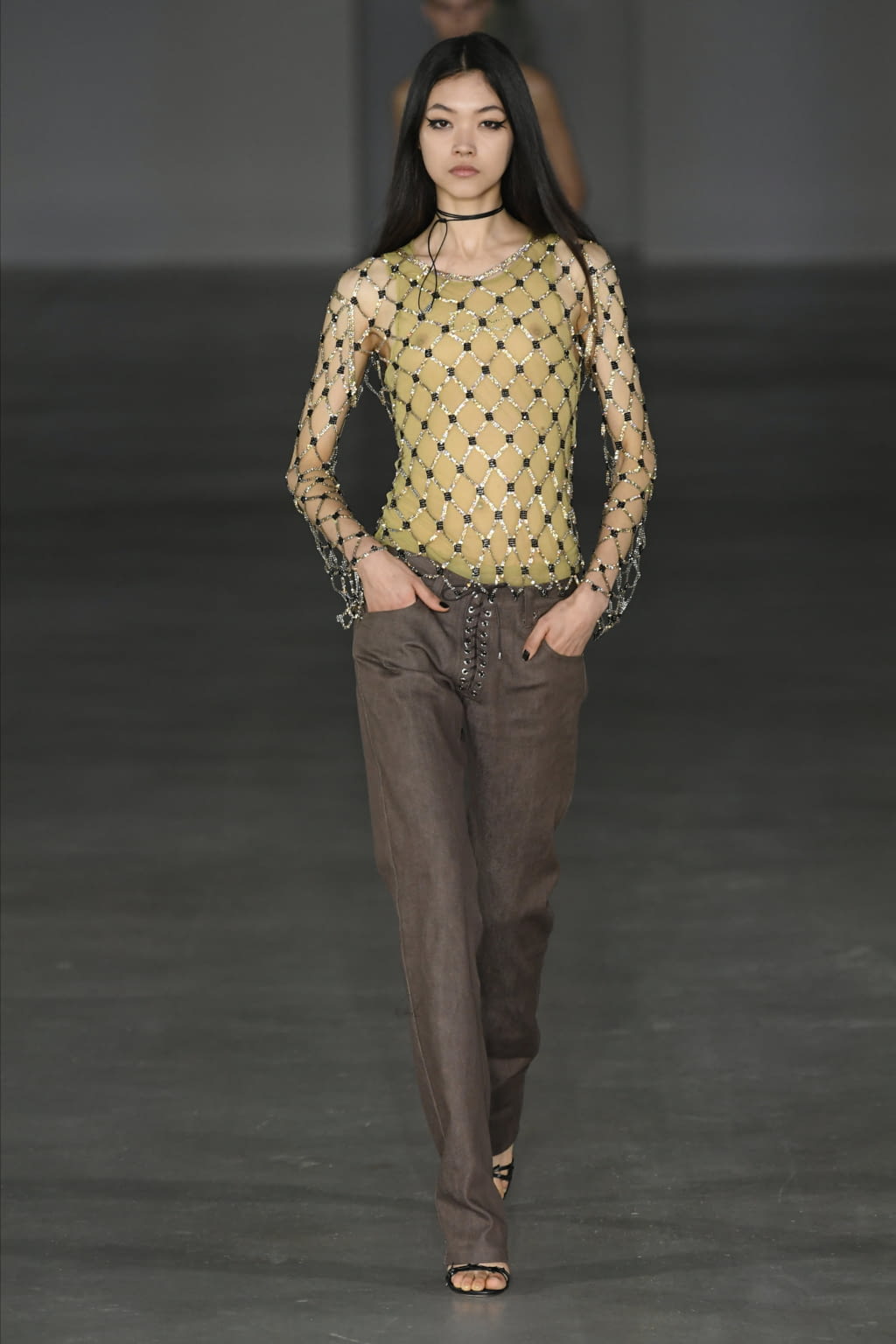 Fashion Week Paris Fall/Winter 2022 look 7 from the Ludovic de Saint Sernin collection womenswear
