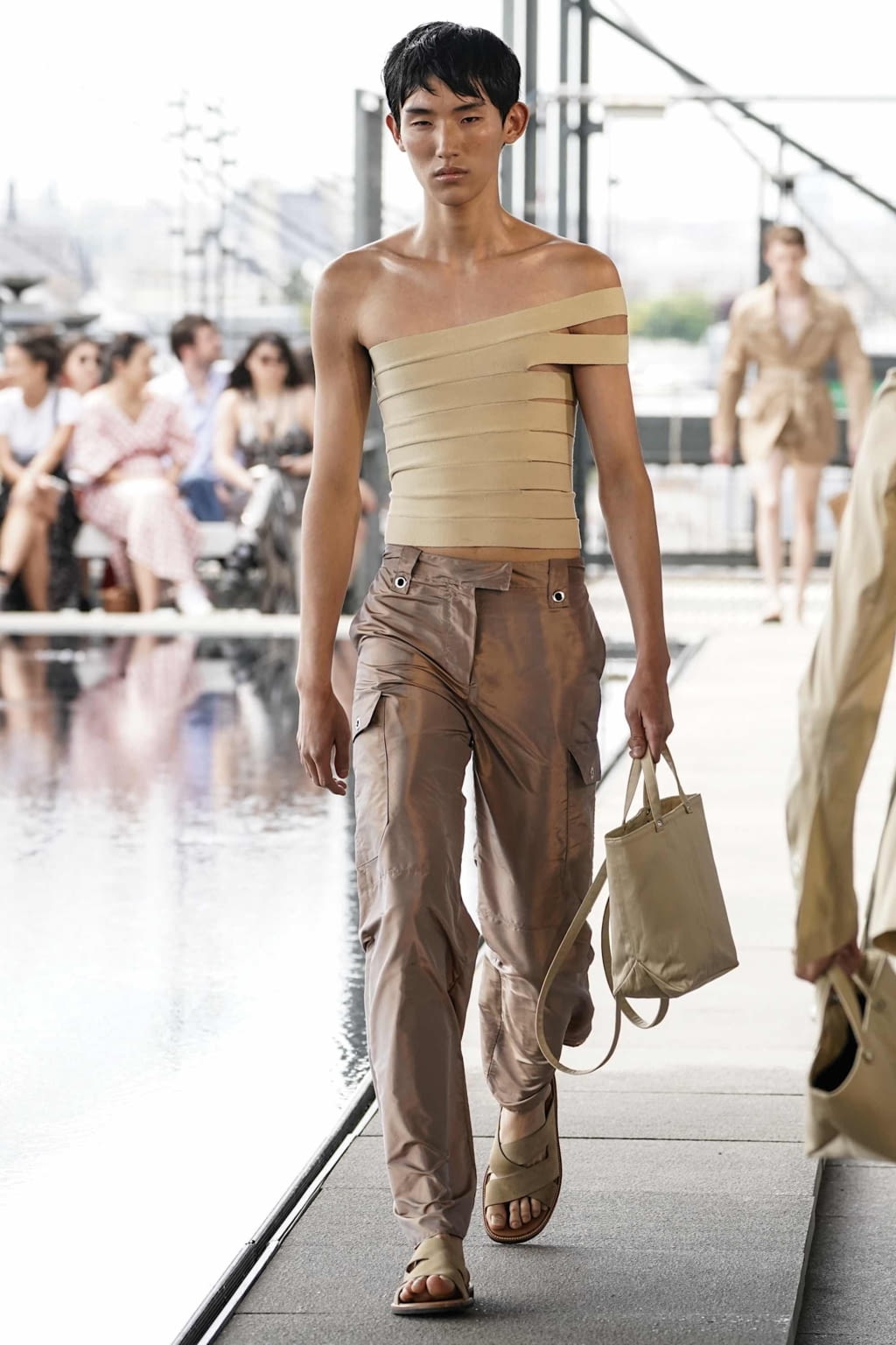 Fashion Week Paris Spring/Summer 2020 look 9 de la collection Ludovic de Saint Sernin menswear