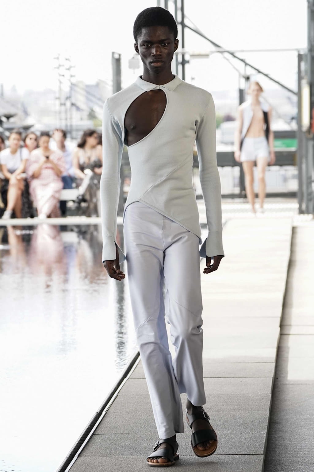 Fashion Week Paris Spring/Summer 2020 look 21 from the Ludovic de Saint Sernin collection menswear