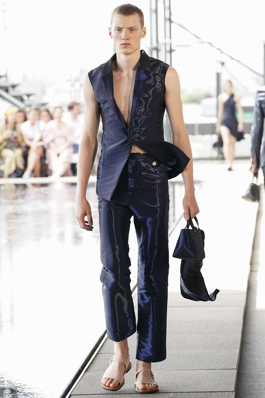 Fashion Week Paris Spring/Summer 2020 look 26 de la collection Ludovic de Saint Sernin menswear