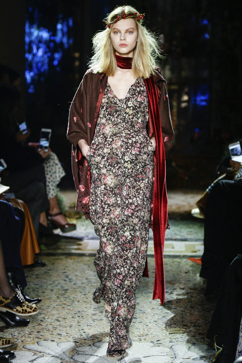 Fashion Week Milan Fall/Winter 2017 look 14 from the Luisa Beccaria collection womenswear