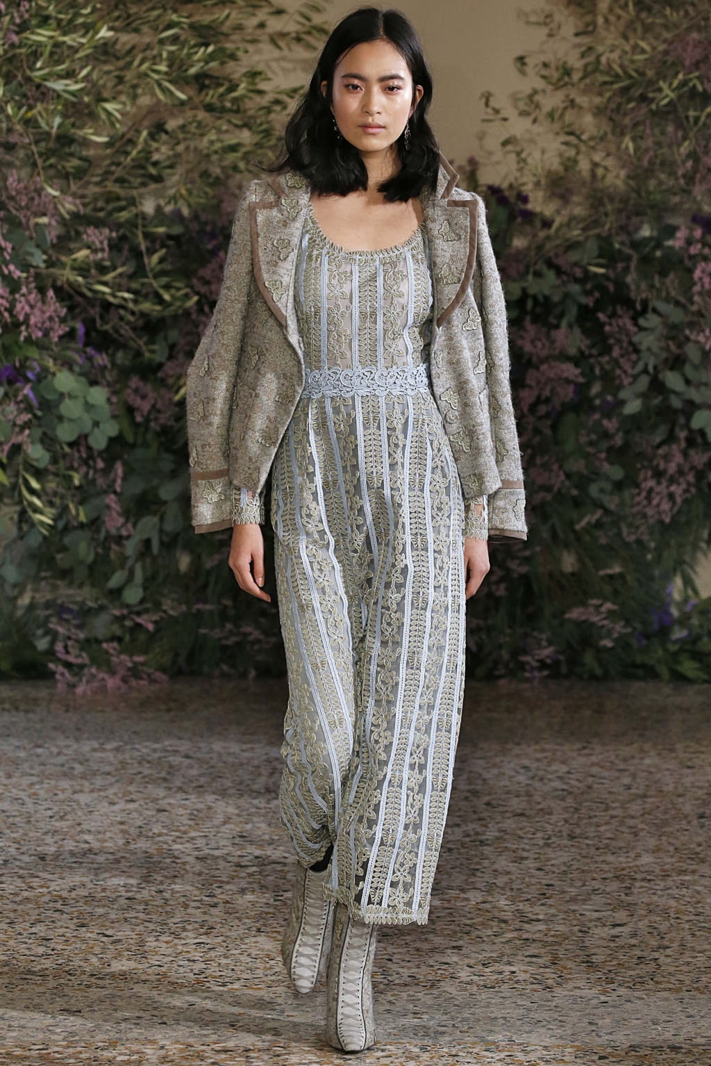 Fashion Week Milan Fall/Winter 2018 look 8 from the Luisa Beccaria collection 女装