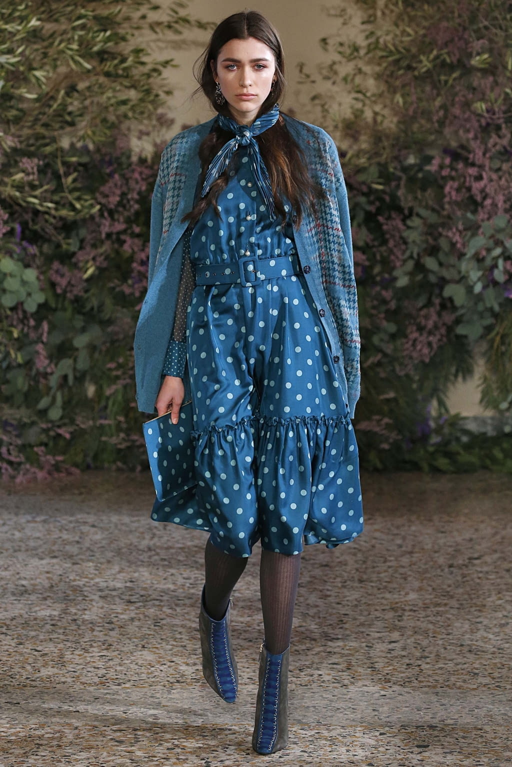 Fashion Week Milan Fall/Winter 2018 look 24 de la collection Luisa Beccaria womenswear