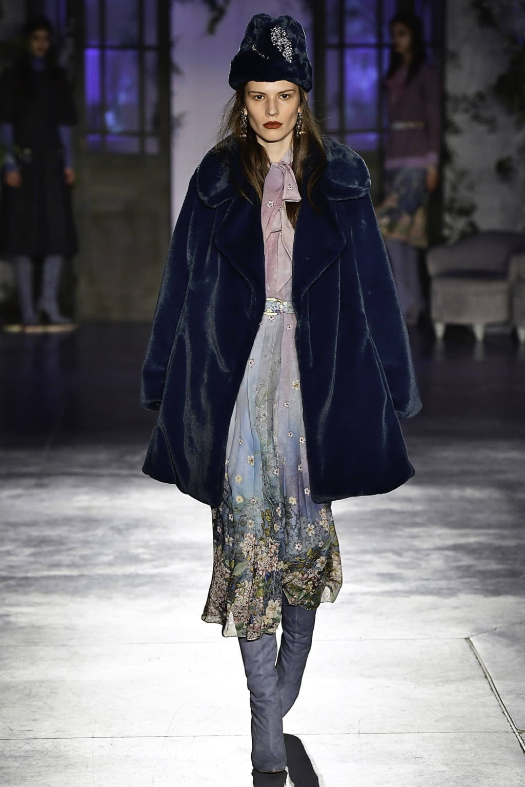 Fashion Week Milan Fall/Winter 2019 look 1 de la collection Luisa Beccaria womenswear