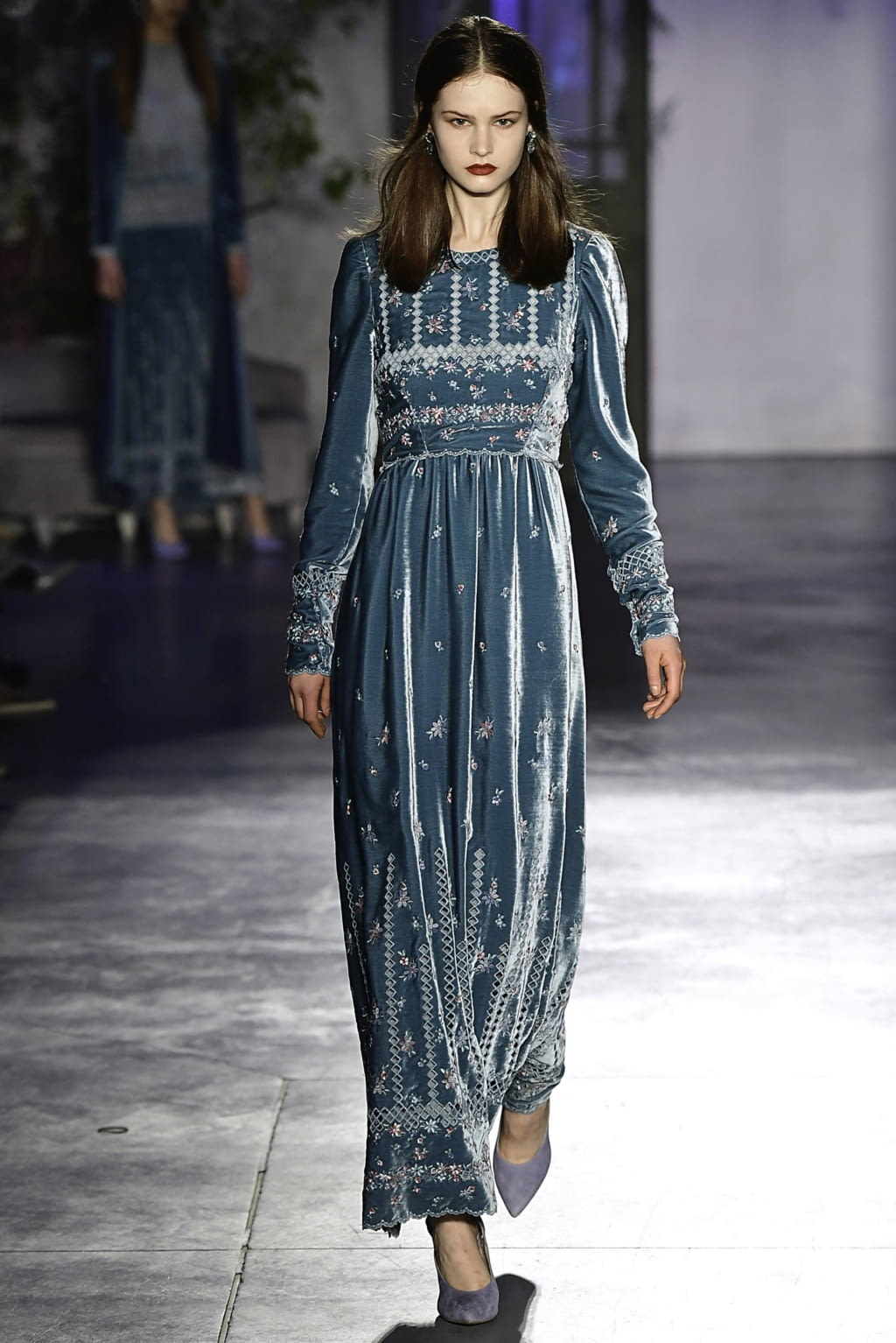 Fashion Week Milan Fall/Winter 2019 look 19 de la collection Luisa Beccaria womenswear