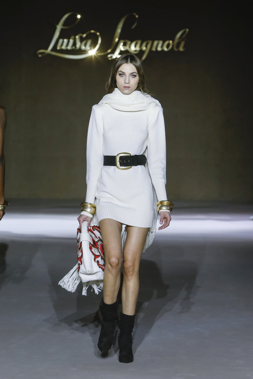 Fashion Week Milan Fall/Winter 2022 look 36 from the Luisa Spagnoli collection womenswear