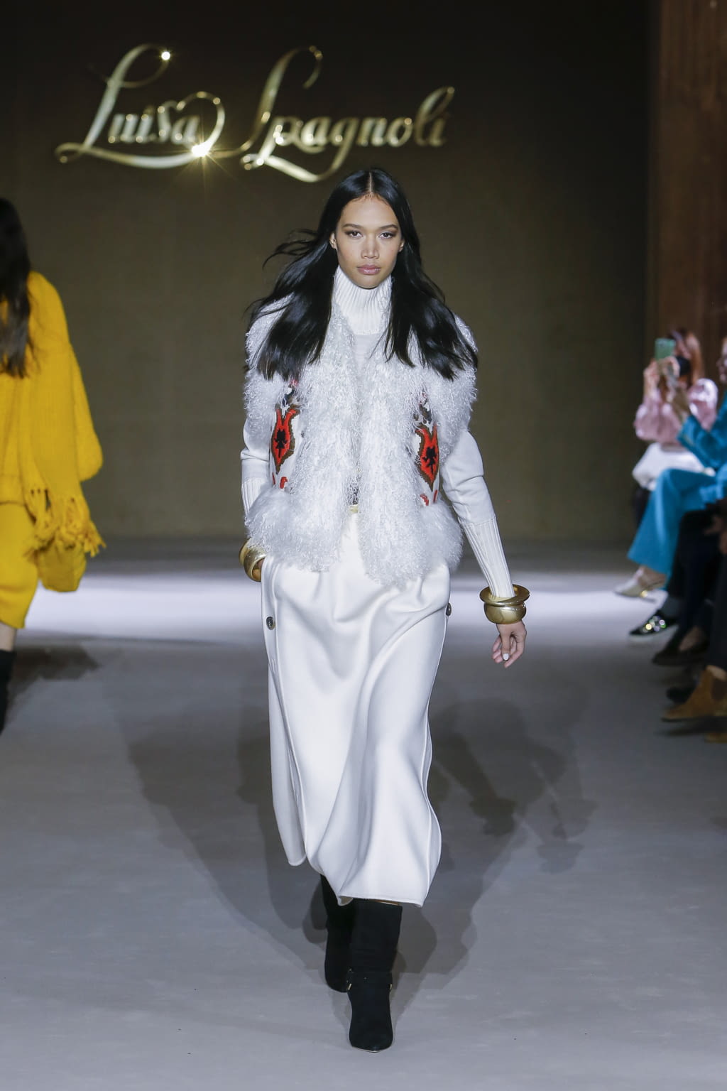 Fashion Week Milan Fall/Winter 2022 look 37 from the Luisa Spagnoli collection womenswear