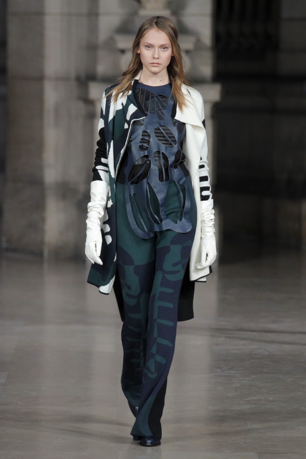 Fashion Week Paris Fall/Winter 2016 look 20 from the Luis Buchinho collection 女装