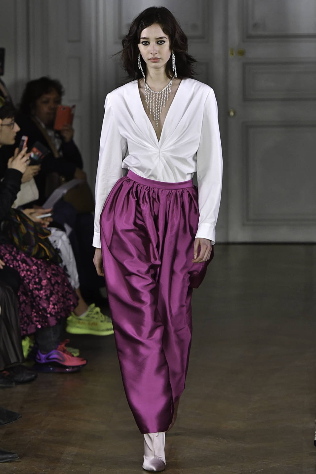 Fashion Week Paris Fall/Winter 2019 look 13 from the Lutz Huelle collection womenswear