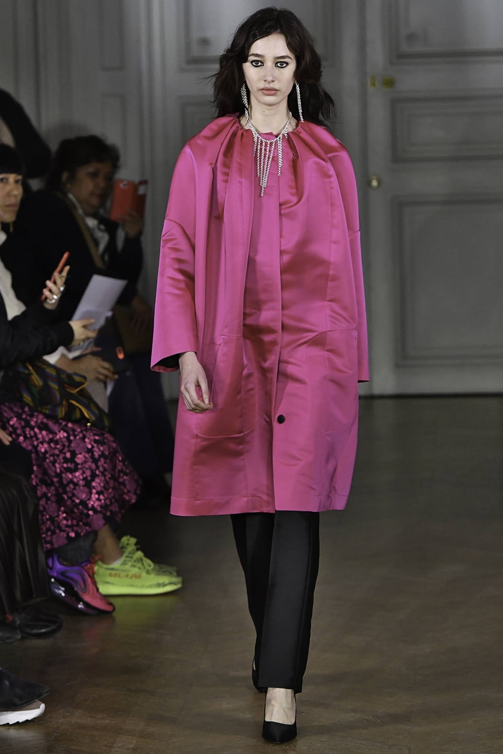 Fashion Week Paris Fall/Winter 2019 look 27 from the Lutz Huelle collection 女装