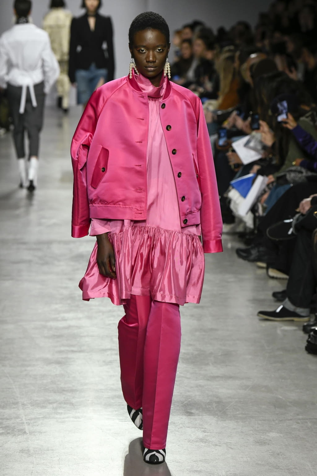Fashion Week Paris Fall/Winter 2020 look 5 from the Lutz Huelle collection womenswear