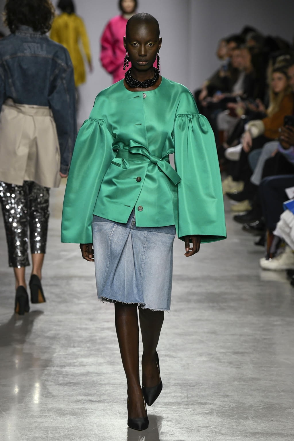 Fashion Week Paris Fall/Winter 2020 look 27 from the Lutz Huelle collection 女装