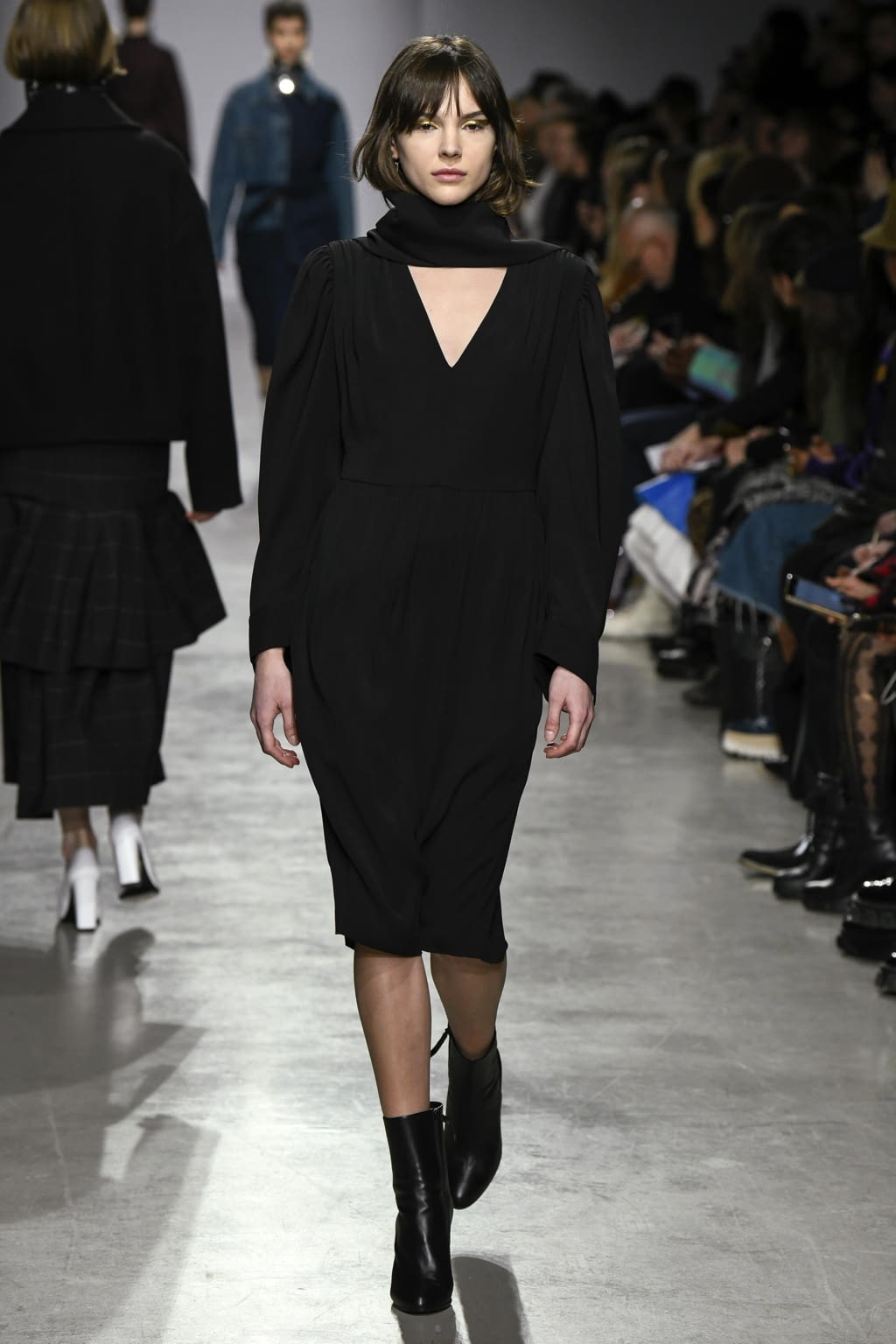 Fashion Week Paris Fall/Winter 2020 look 31 de la collection Lutz Huelle womenswear