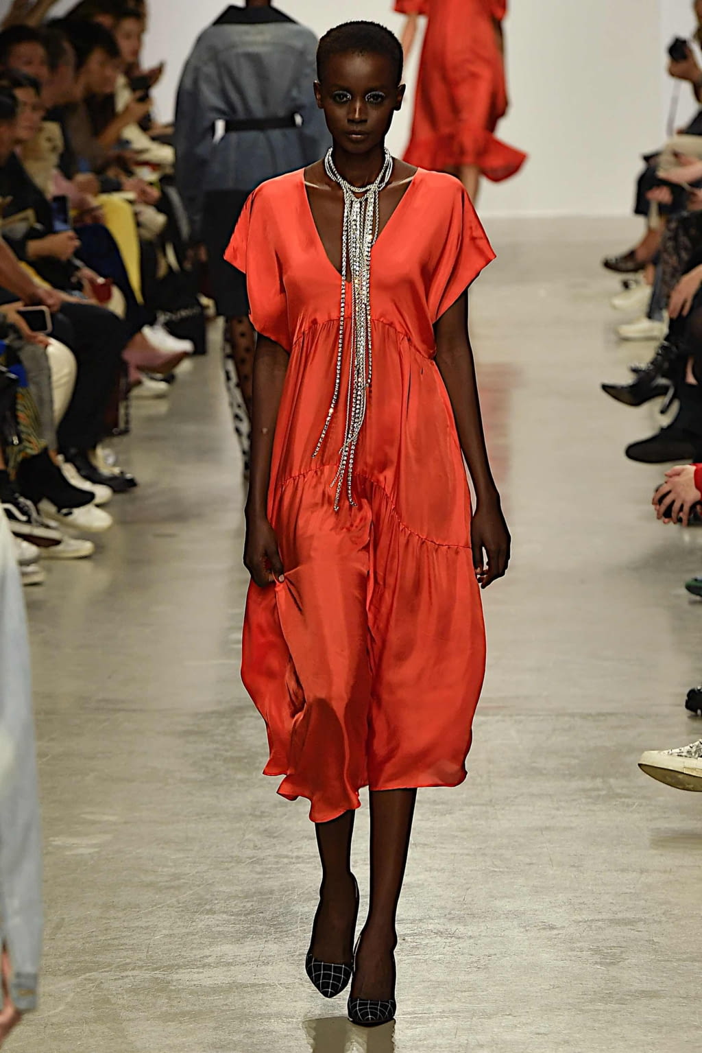 Fashion Week Paris Spring/Summer 2020 look 21 from the Lutz Huelle collection 女装