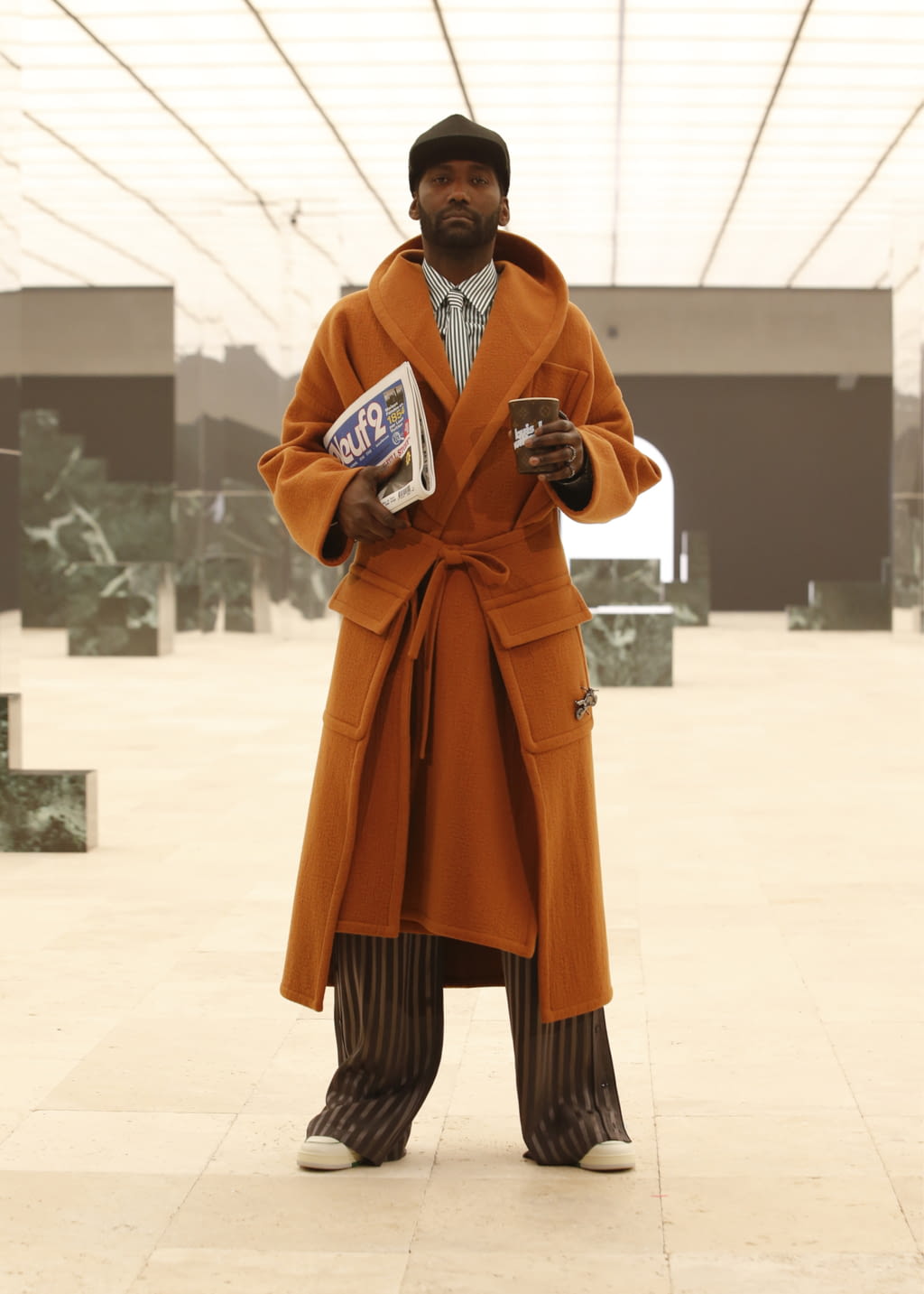 Fashion Week Paris Fall/Winter 2021 look 46 from the Louis Vuitton collection menswear