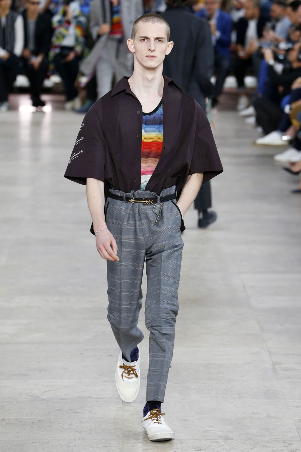 Fashion Week Paris Spring/Summer 2017 look 4 from the Lanvin collection menswear