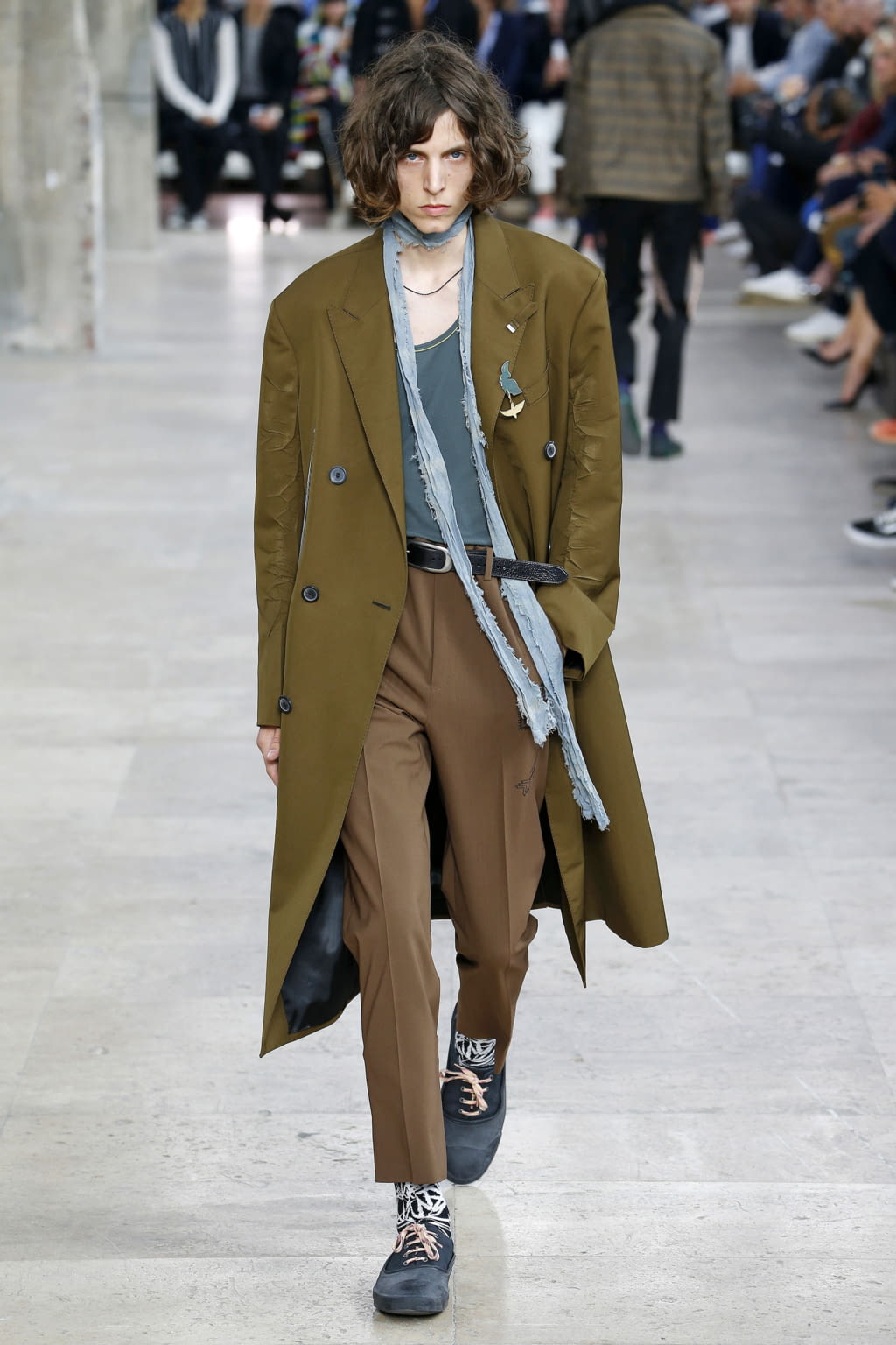 Fashion Week Paris Spring/Summer 2017 look 32 from the Lanvin collection menswear