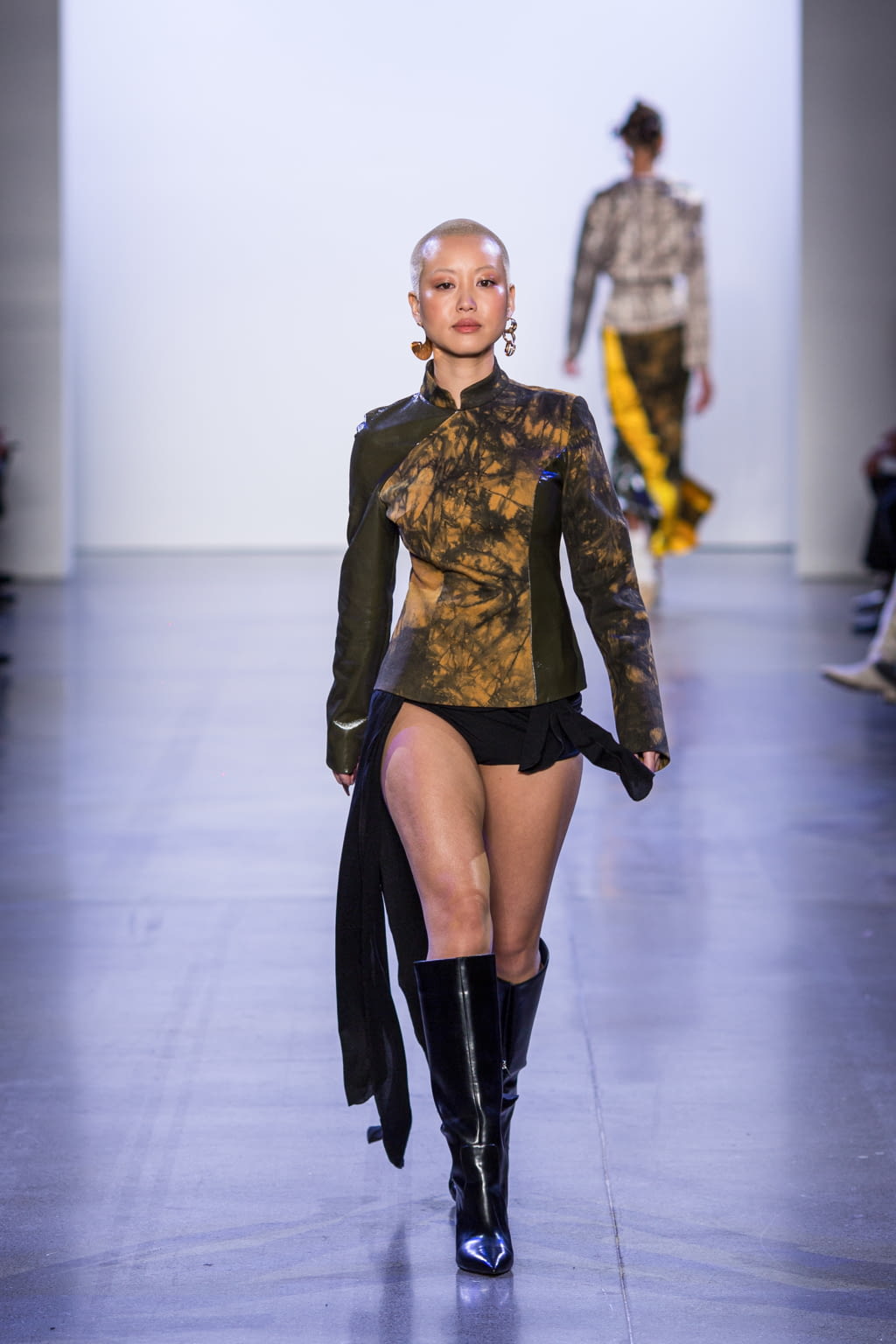 Fashion Week New York Fall/Winter 2020 look 2 de la collection Kim Shui womenswear