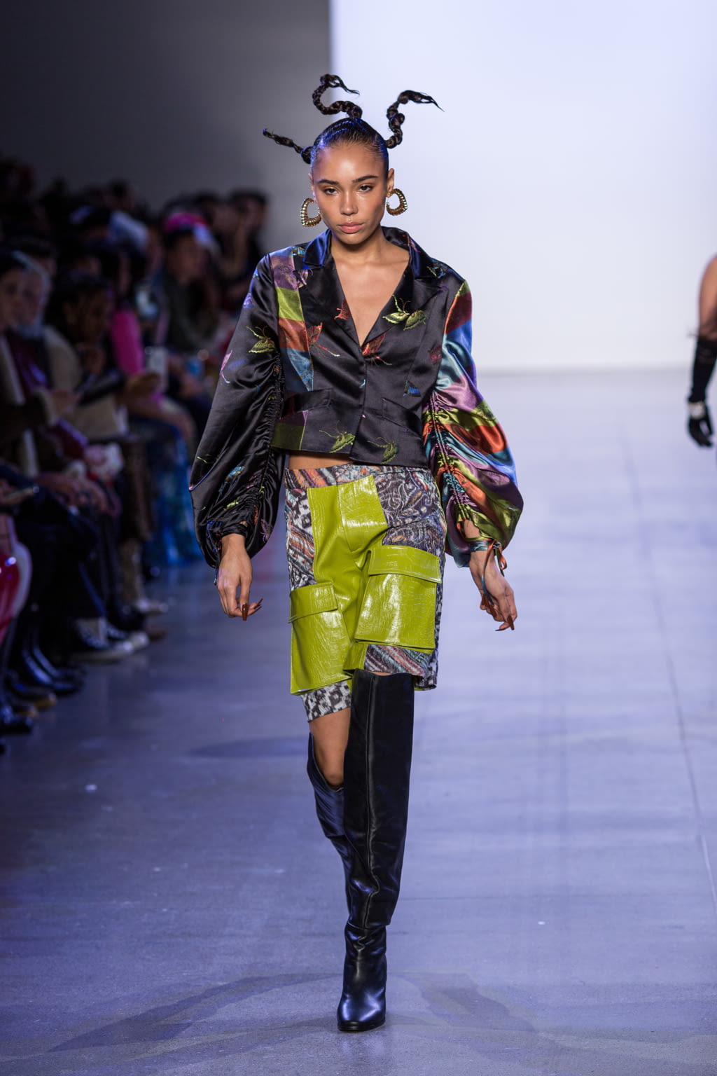 Fashion Week New York Fall/Winter 2020 look 18 de la collection Kim Shui womenswear