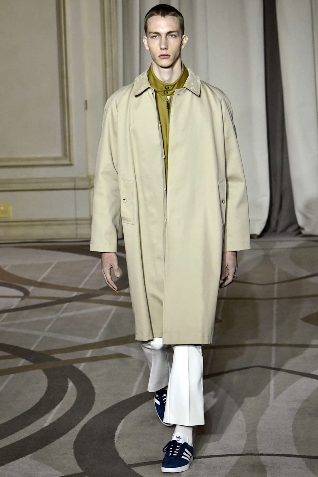 Fashion Week Milan Fall/Winter 2019 look 7 from the M1992 collection menswear